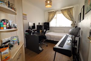 Bedroom- click for photo gallery